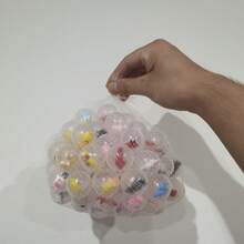 100 件，装有透明胶囊迷你娃娃，非常适合口香糖机、派对礼物和惊喜奖品、无需电池、生日礼物、万圣节礼物、圣诞节礼物、迷你玩具、鸡蛋扭扭乐、鸡蛋扭扭乐、娃娃机 - 彩色 - 查看 3