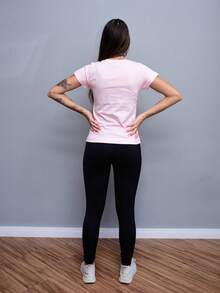 Women T-Shirts - 淺粉色 - 查看 7