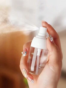 1 件细雾喷雾瓶旅行可再填充透明喷雾瓶用于清洁溶液化妆品香水和皮肤护理可再填充防漏挤压瓶适合女性和女孩旅行必需品旅行香水补充瓶旅行用品