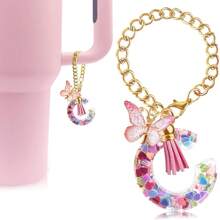 带手柄杯子字母吊饰配件，可爱首字母钥匙扣手柄吊饰带蝴蝶，适用于女士女孩的玻璃杯