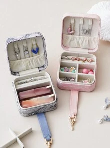 CASEGRACE 1pc High-Quality French Floral Print Leather Jewelry Box In PINK/Blue, Adorned With A Metal Lock Clasp. Jewelry Travel Case For Pearls Rings, Earrings, Necklaces, Bracelets, Other Jewelry Items- Jewelry Organizer For Women And Girls . With Its Gentle Colors, It Is Perfect For Organizing Wedding Accessories, Serving As Wedding Decor And Bridesmaid Gift. Christmas Gifts For Girlfriends, Etc. A Top Choice For Home Decor, Party Decorations, And Birthday Embellishments. Back To School