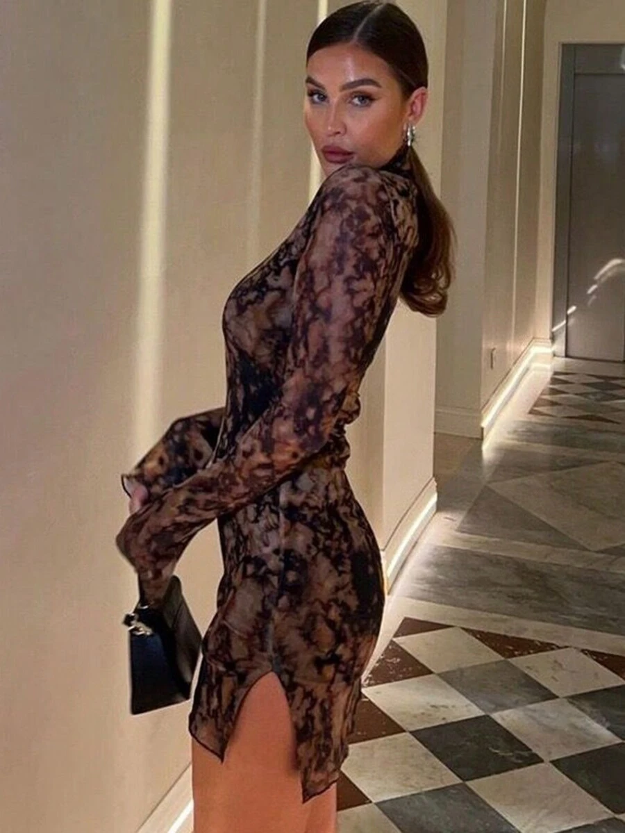 1pc Digital Printed Fitted Long Sleeve Dress - Rust Brown - View 1