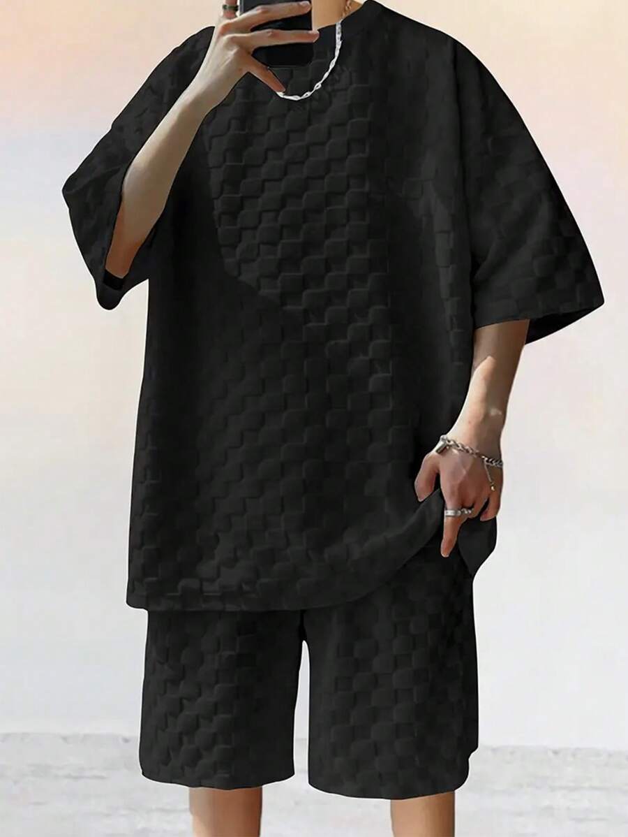 2 件男士休闲纯色提花落肩超大 T 恤和短裤套装，夏季舒适服装 - 黑色 - 查看 1