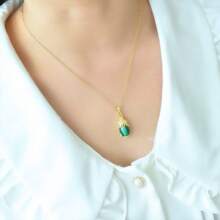 1 件天然孔雀石金镶嵌项链，宝石镀金镶嵌吊坠项链，手工制作，守护和平，时尚好运财富项链，情侣项链，疗愈水晶，护身符礼物，送给她的礼物，节日礼物，时尚水晶礼物。（挂绳礼盒） - E - 查看 6