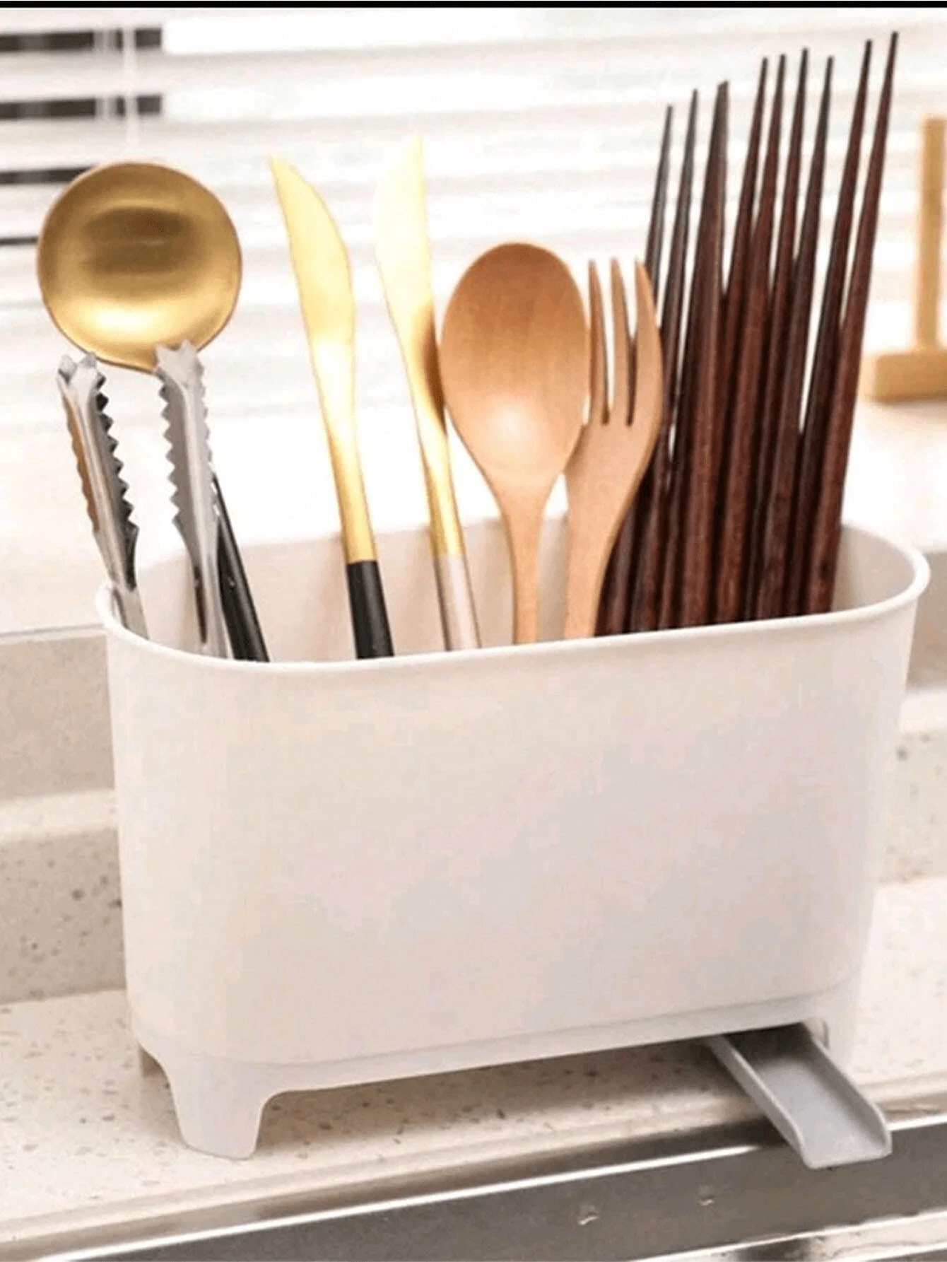 Kitchen Sink Side Food Residue And Soup Filter With Drainage Design