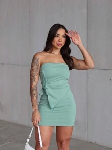 Di Boutique Chic Women's Sets Solid Casual Basic Comfort Model Shein Curve Elegant Chic Strapless Gathered Side Short Skirt High Waist Fashion New Summer Launch - 綠色 - 查看 1