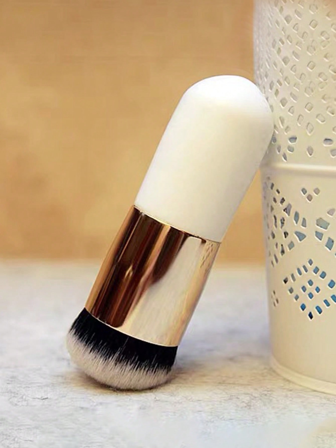 فرشاة أساس للمكياج وأحمر الخدود لبشرة طبيعية، شعير...