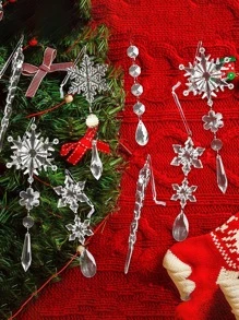 5/6/10/18 Pcs Home Decor Christmas Acrylic Transparent Snowflake Pendant Christmas Icy Decorative Pendant Christmas Tree Crystal Set Pendant,Christmas Tree Decorations Christmas Ornaments,Christmas Atmosphere Decoration Props, Christmas Decorations Gift, Wedding Birthday Party Holiday Decorations, Christmas Decor, Room Decor, Home Decor Winter