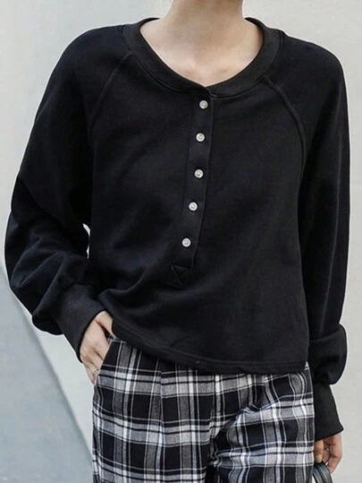 纯色前扣圆领插肩袖 T 恤