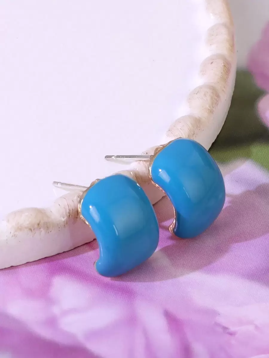 1 Pair Fashionable Simple Half C Stud Earrings