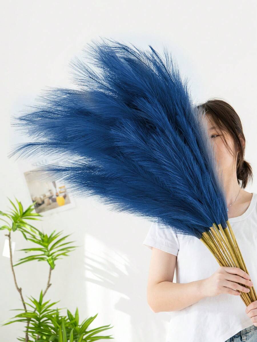 1 chiếc sậy cỏ Pampas nhân tạo, sậy cao trung bình, dài 95cm/37,4 inch, có 10 chiếc nĩa, cây nhân tạo bằng nhựa, ngày lễ tình nhân, mùa xuân, đồ trang trí mùa xuân, thảm chùi chân mùa xuân, vải polyester mềm mại và bền, phong cách Bắc Âu đơn giản hiện đại, phong cách Bohemian - dùng để trang trí nhà cửa, bình hoa, đám cưới, tiệc tùng, phòng khách, phòng ăn, phòng ngủ, triển lãm, khách sạn, phòng trưng bày, tường tự làm, vật trang trí bàn làm việc, ngày lễ tình nhân, quà tặng - Màu xanh hải quân - Xem 1