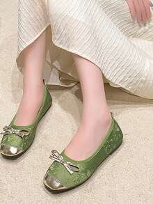 女士休闲时尚一脚蹬透气可爱平底鞋，采用绒面革衬里，内衬柔软舒适 - 綠色 - 查看 4
