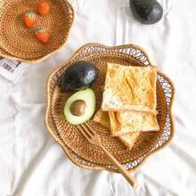 1pc 8.6/11.8 Inch Woven Rattan Wavy Hollow Floral Edge Fruit Basket/Snack Tray, Creative Storage Basket