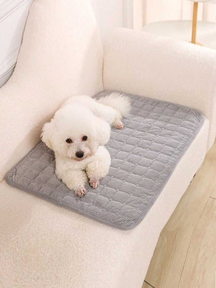 1pc Comfortable & Washable Pet Sofa/Bed Mat, Suitable For Large And Small Pets, All Seasons - Green - View 1
