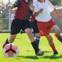 尺寸5抗滑PU足球，適用於比賽、訓練、成人和學生，機縫，適用於室內和室外使用 - 彩色 - 查看 2