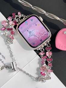 1pc Fashionable Rhinestone Apple Watchstrap Diamond Band, Women's Pink Metal Exquisite Love Pendant Beaded Bracelet With Rhinestones, Ruby Apple Watchband Bracelet With European And American Style, Heart-Shaped Pendant, Compatible With Apple WatchBand 40/41/42/44/45/38/49mm,Ultra2/1 Applies To AppleWatch Se Series 9/8/7/6/5/4/3/2/1series.Compatible With Apple Watch Bracelet.