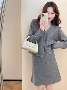 2 件套女士优雅 V 领毛衣开衫和裙子 - 灰色 - 查看 3