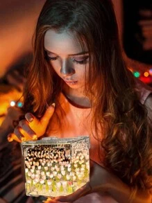 (电池供电) 郁金香花朵景观迷你小夜灯 3D立方体花朵小夜灯氛围灯 可作为小夜灯点亮 关机时可兼作镜子 更珍贵的手工礼物 DIY必备 送给女朋友的礼物 朋友的生日 情人节 - 彩色 - 查看 7