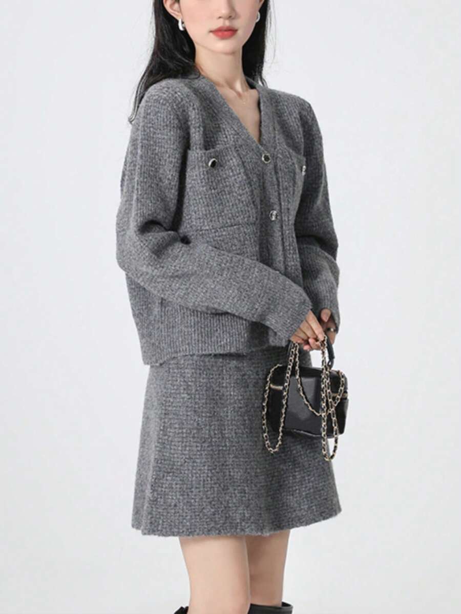 2 件套女士优雅 V 领毛衣开衫和裙子 - 灰色 - 查看 1