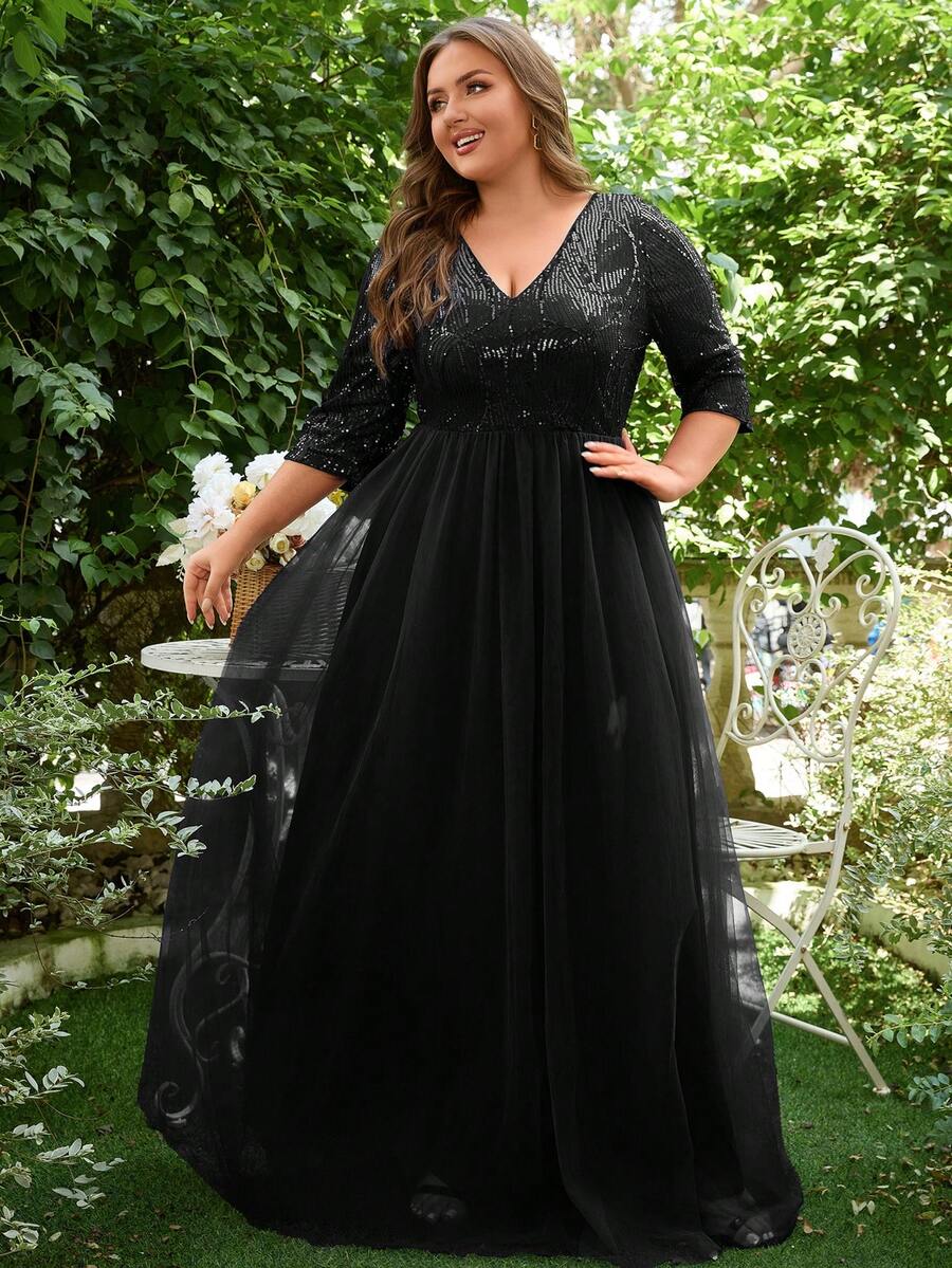 Plus Contrast Sequin Mesh Prom Dress - Black - View 1