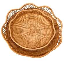 1pc 8.6/11.8 Inch Woven Rattan Wavy Hollow Floral Edge Fruit Basket/Snack Tray, Creative Storage Basket