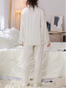 1 Conjunto de pijama de Top de manga larga y Pantalones largos, de primavera/otoño, de material amigable con la piel, de apertura frontal, para uso en casa y de vacaciones