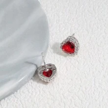 1 Pair Cubic Zirconia Heart-Shaped Stud Earrings In Red, Black And White, Luxury Fashion, Minimal Design For Daily Wear, Jewelry Gift For Women Valentines,Mom,Mother,Mother's Day,Gift