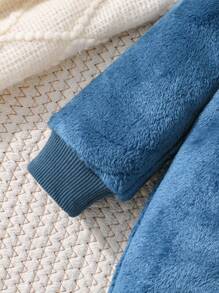 男婴羊毛冬季连体衣，带恐龙刺绣连帽设计，温暖舒适 - 藏蓝色 - 查看 5