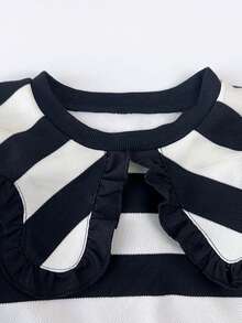 Young Girl's 2pcs Simple Stripe Shirt With Large Lapel Collar And Solid Pleated Skirt Set, Spring/Fall - Black and White - View 3