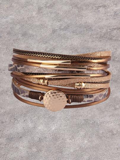1pc Fashion Personalized Round Tag Alloy & Snake Skin Multilayer Wrap Around Women Bracelet, Gift For Girlfriend/Mother - Can Be Placed Freely On Wrist