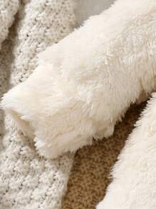 2pcs Baby Boy Solid Color Fleece Jumpsuit & Hat Set - Beige - View 4