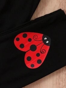 2pcs/Set 4-7 Years Old Girls Spring/Autumn White Milk Silk Full Print Ladybug & Water Print Round Neck Long Sleeve Ruffle Hem Top + Black Casual Printed Leggings Cute Outfit - Red - View 8