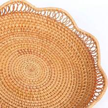1pc 8.6/11.8 Inch Woven Rattan Wavy Hollow Floral Edge Fruit Basket/Snack Tray, Creative Storage Basket