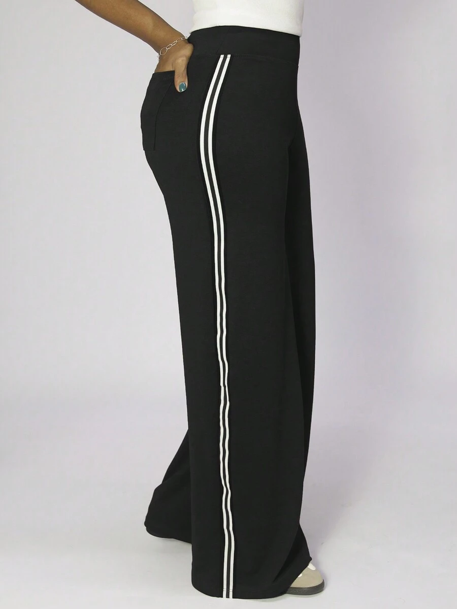 Calça Pantalona Feminina Listras Laterais Larga Trackpants Tendencia - Preto - Visão 1