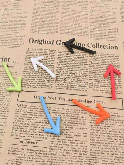 一套6个创意实用3D箭头形磁性贴纸，用于家居装饰（颜色随机）