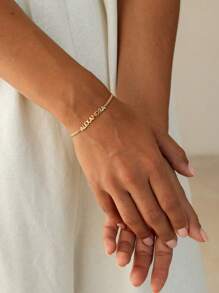 1pc Personalized Customized Bracelet,Custom Name Bracelet As A Gift Stainless Steel Nk Bracelet,Personalize Name Gold Color Wrist Chain Women Bracelet Perfect Birthday Gifts For Mom Girlfriend,Halloween Decoration, Halloween, Christmas Gifts, Utilitarian Chic, Delicate Romance, Look Glamour