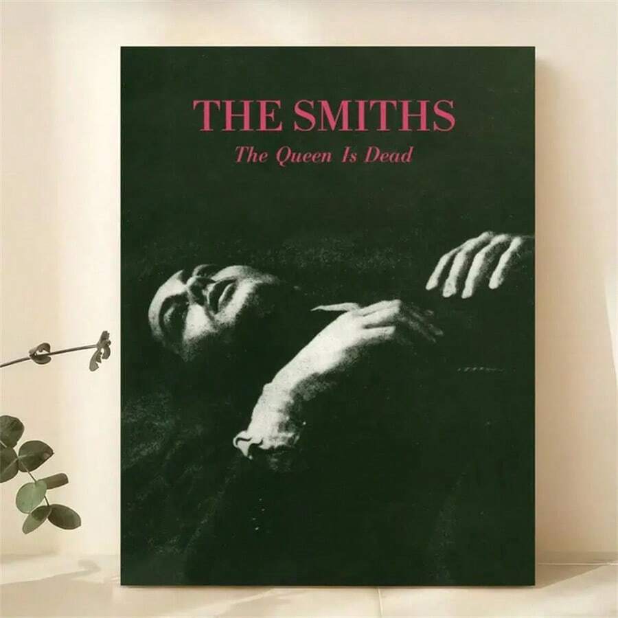 Smiths 专辑封面帆布艺术印刷品 - “女王已死” - 无框壁挂装饰，装饰性现代复古风格肖像，适用于客厅、卧室、家庭办公室、浴室、厨房墙壁艺术 - 彩色 - 查看 1