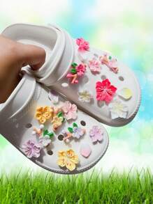 19 件彩绘花瓣和树枝春天樱花迷人多功能 DIY 可拆卸鞋饰适用于镂空木屐、装饰