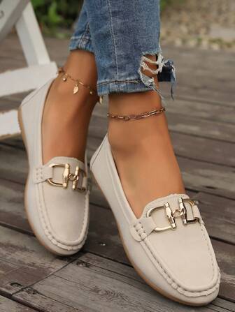 秋冬新款大码休闲轻便户外一脚蹬乐福鞋，春夏季百搭，舒适纯色平底圆头金属扣衬里，手工拼布，透气日常/通勤米色皮革时尚软底平底鞋，女士运动鞋