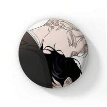 58mm 热门韩国 BL 动漫玫瑰和香槟漫画纽扣别针男孩爱漫画凯撒温胸针徽章包装饰粉丝收藏最佳礼物