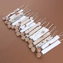 1pc Baby Crinkle Fabric Pacifier Clip And 3-Hole Wooden Pacifier Clip, Fashionable Print Design Suitable For Everyday Use