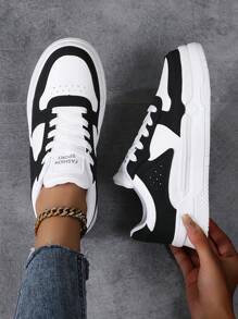 Shoes Women's Lace-Up Casual Sneakers Court Shoes Board Shoes Lightweight Street Shoes