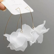1 对时尚长花吊坠耳环适合日常佩戴 - 白色 - 查看 1