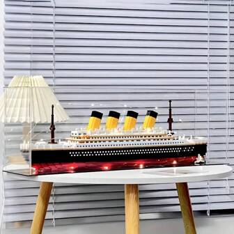 Luxury Cruise Ship Building Blocks (Various Difficulty Levels), Paris Eiffel Tower + Large Cruise Ship Romantic Combination, Unsinkable Ship, Ship Building Blocks, Particle Assembly, 3D Assembly Model, Office Decoration, Home Decor, New Year Gift, Valentine's Day Gift, Ideal Holiday Gift, Christmas Gift, Holiday Gift, Birthday Gift
