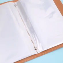 1 件便携式储蓄挑战计划器 - 节省 5,000 美元，PU 材料，可重复使用的每日预算计划表，重返校园 - A6 - 查看 6