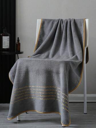 1 st badhandduk, flera färger tillgängliga, 70*140 cm polyesterfiber, minimalistisk guldtrådsmönsterdesign, extra stor storlek 86*170 cm eller liten ansikts-/handduk 34*75 cm, unisex vuxenhushåll, absorberande snabbtorkande mjuk, lämplig för badrum, hotell, gym, utomhusresor, fest, semesterpresent, strand, salong, spa, skola, skolstart, resor, researtiklar, heminredning, handduk, hudvård