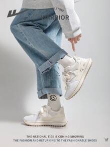 Scarpe da ginnastica casual con lacci e suola morbida alla moda per donne, scarpe sportive all'aperto confortevoli antiscivolo con suole spesse
