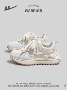 Scarpe da ginnastica casual con lacci e suola morbida alla moda per donne, scarpe sportive all'aperto confortevoli antiscivolo con suole spesse