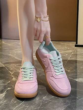 秋季新款粉色时尚休闲系带平底女式运动训练鞋