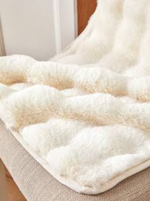 1pc Solid Color Plush Chair Cover, Modern Minimalist Warm Chair Slipcover, Suitable For All Seasons